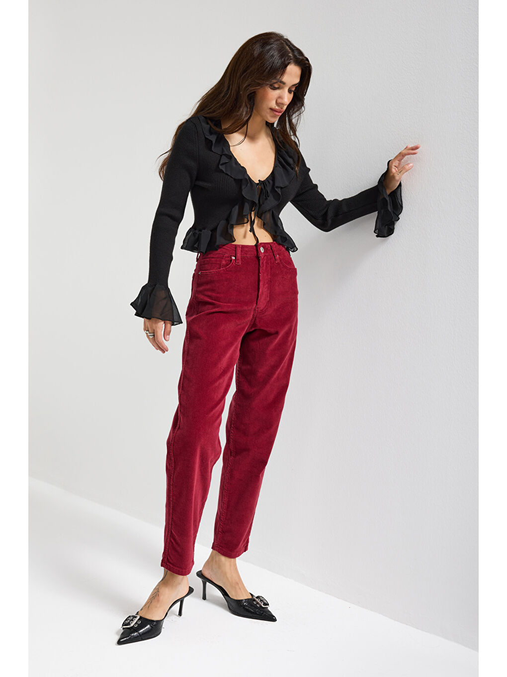 Kadın Bordo Renk 26w5-35 Relax Fit Esnek Kumaş İnce Fitilli Velvet Kadife Kumaş Pantolon-3