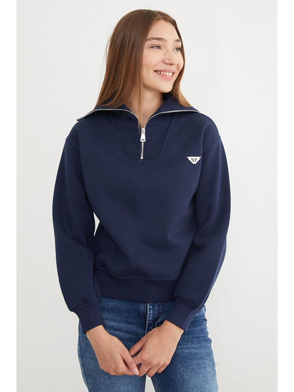 Lacivert 3 İplik Üçgen Metal Armalı Sweatshirt-4