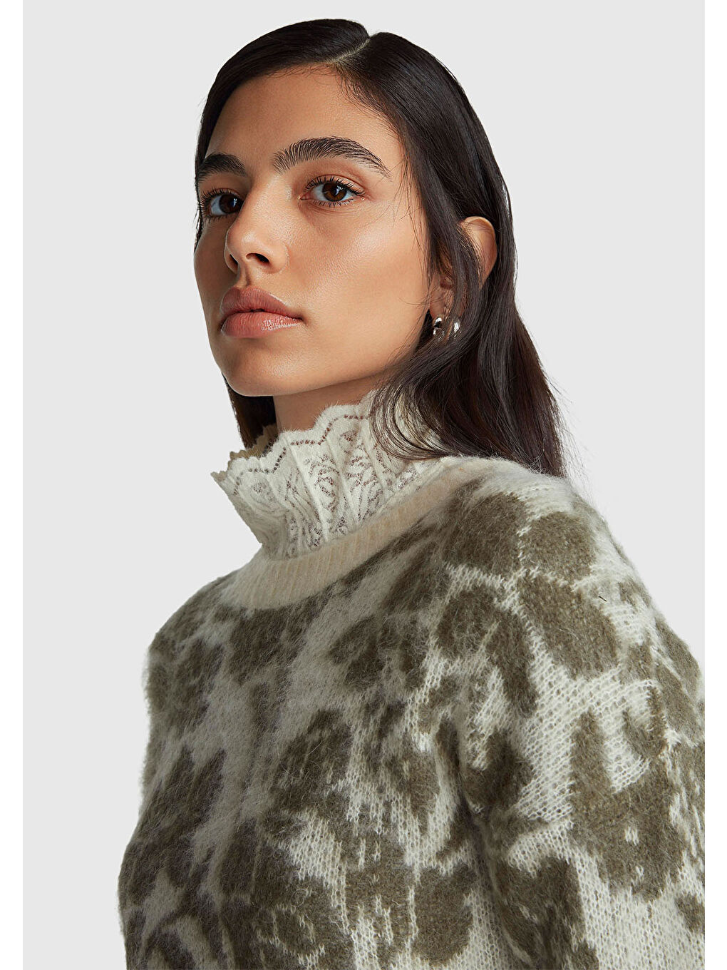 Ekru Kadın Krem Akrilik Karışımlı Desenli Ribana Detaylı Bisiklet Yaka Kazak-5