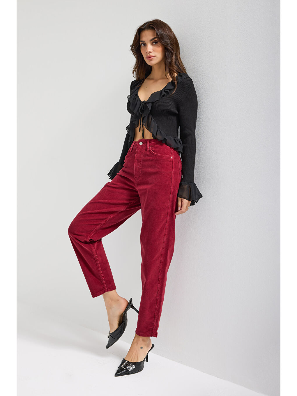 Kadın Bordo Renk 26w5-35 Relax Fit Esnek Kumaş İnce Fitilli Velvet Kadife Kumaş Pantolon-4