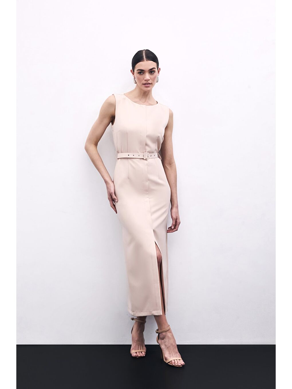 Kemerli Kalem Elbise - Bej-2