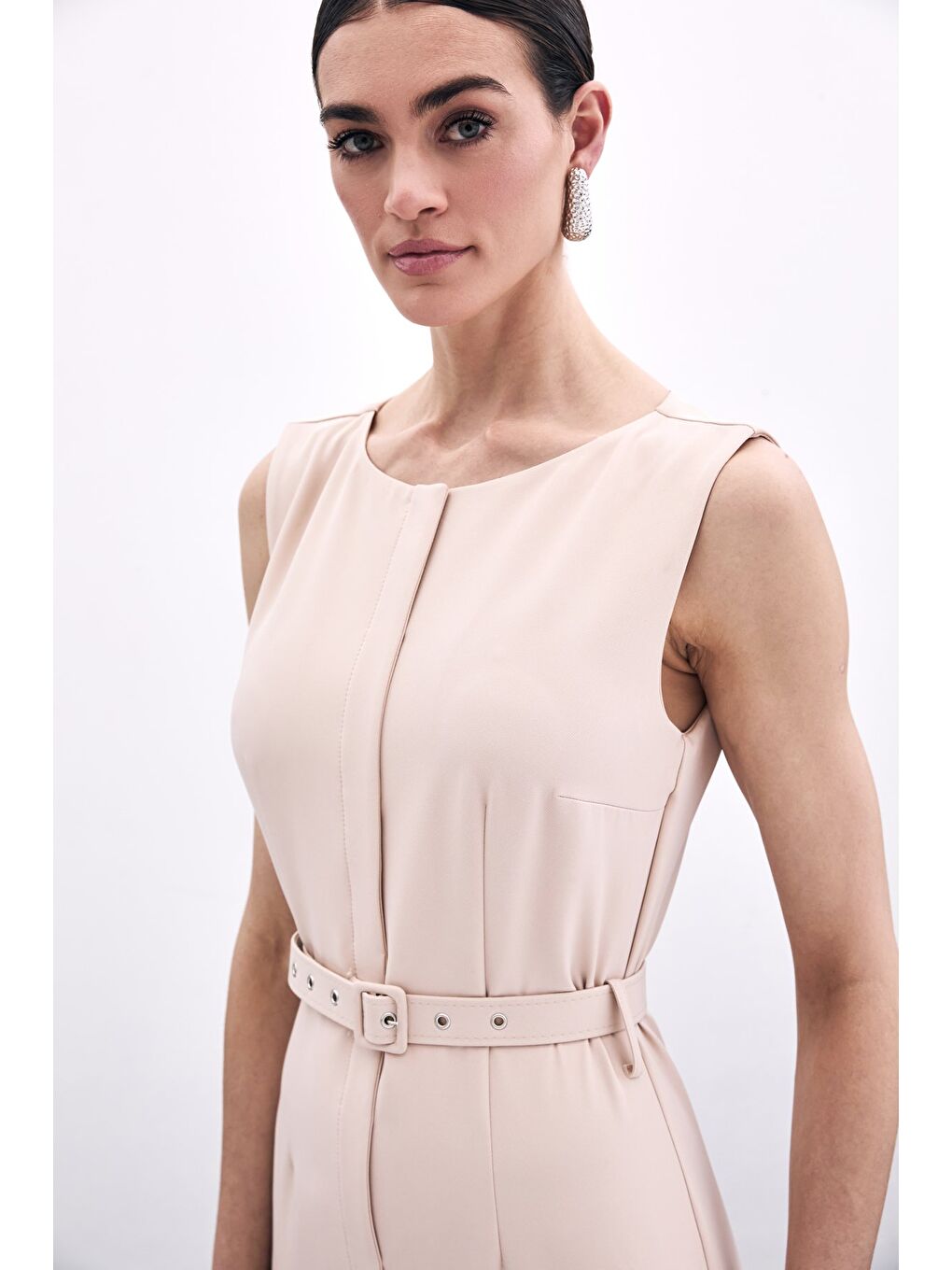 Kemerli Kalem Elbise - Bej-5