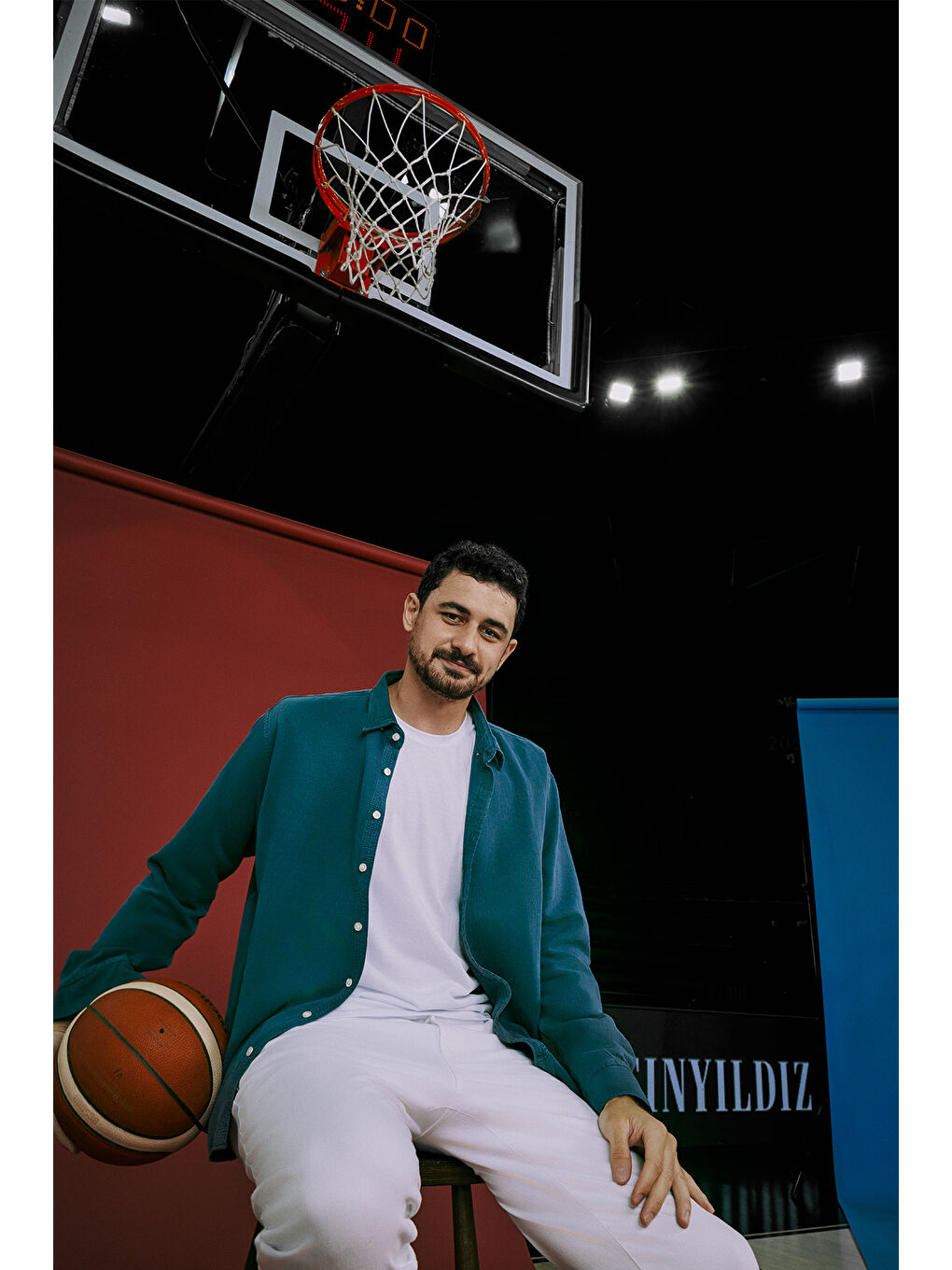 Erkek Lacivert Keten Comfort Fit Rahat Kesim Gizli Düğmeli Yaka Gömlek