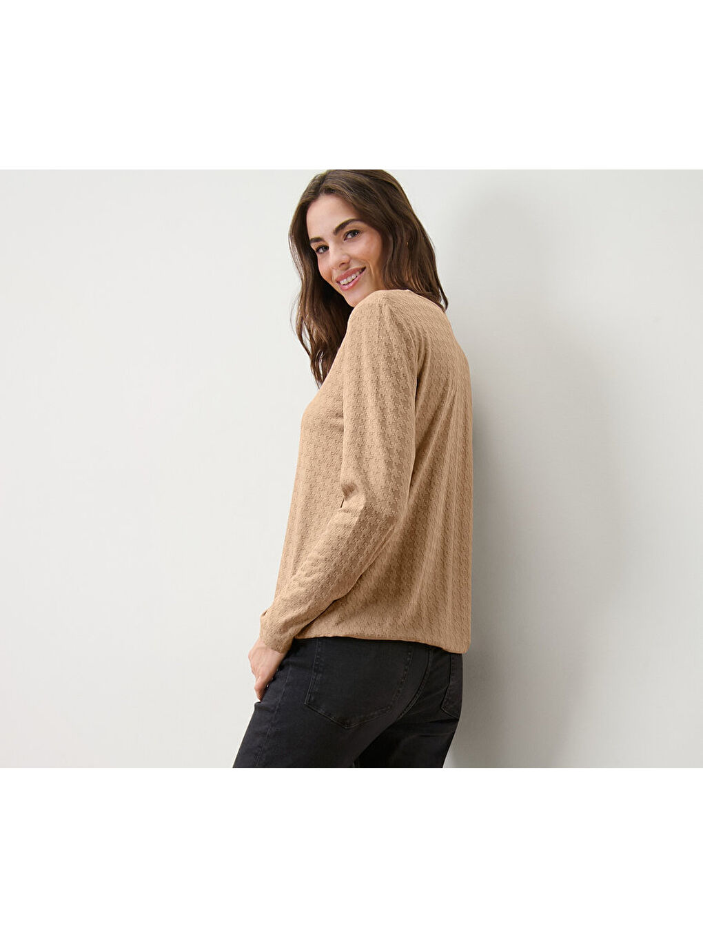 Ekru Kadın Tişört, Uzun Kollu, Dokulu, Devetüyü-1