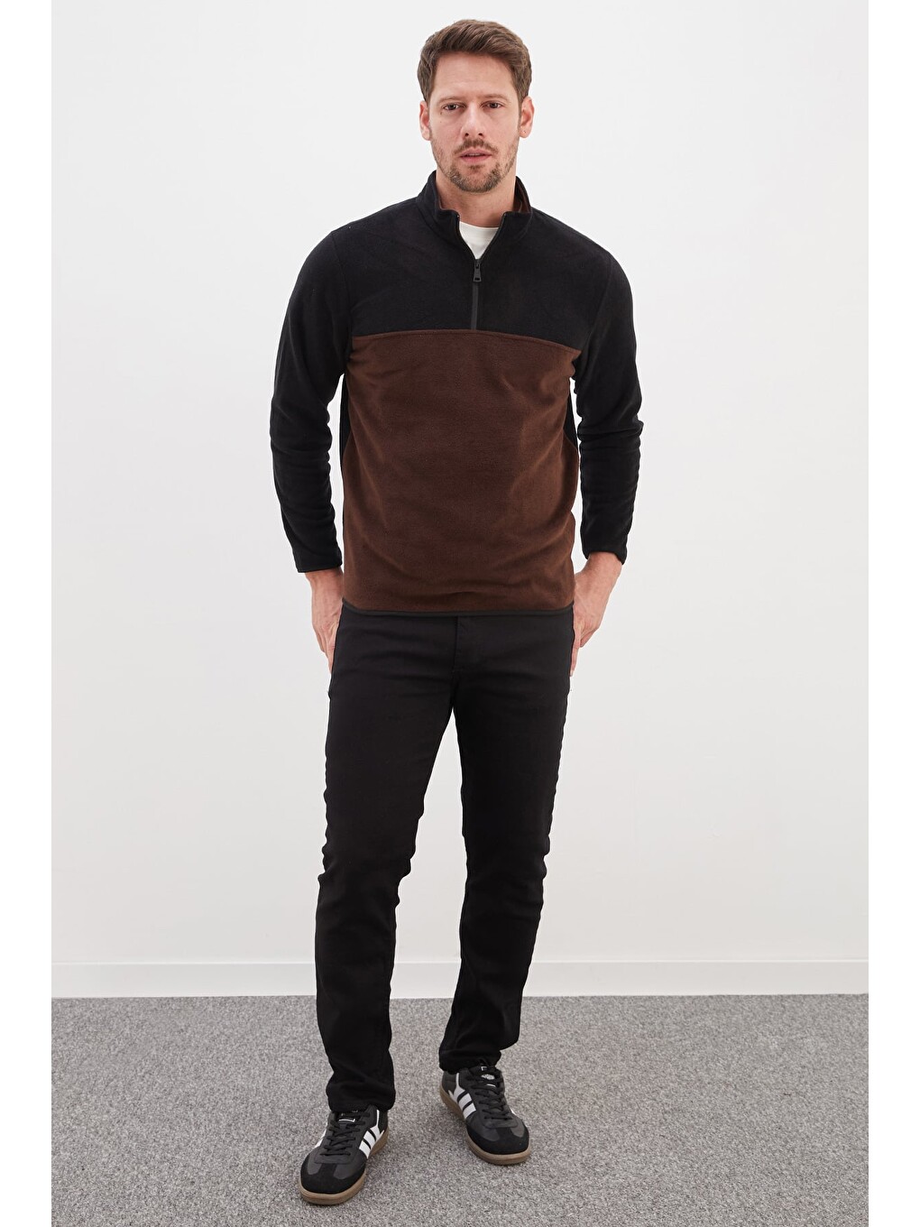 Kahverengi Yarım Fermuarlı Regular Fit Polar Sweatshirt-3