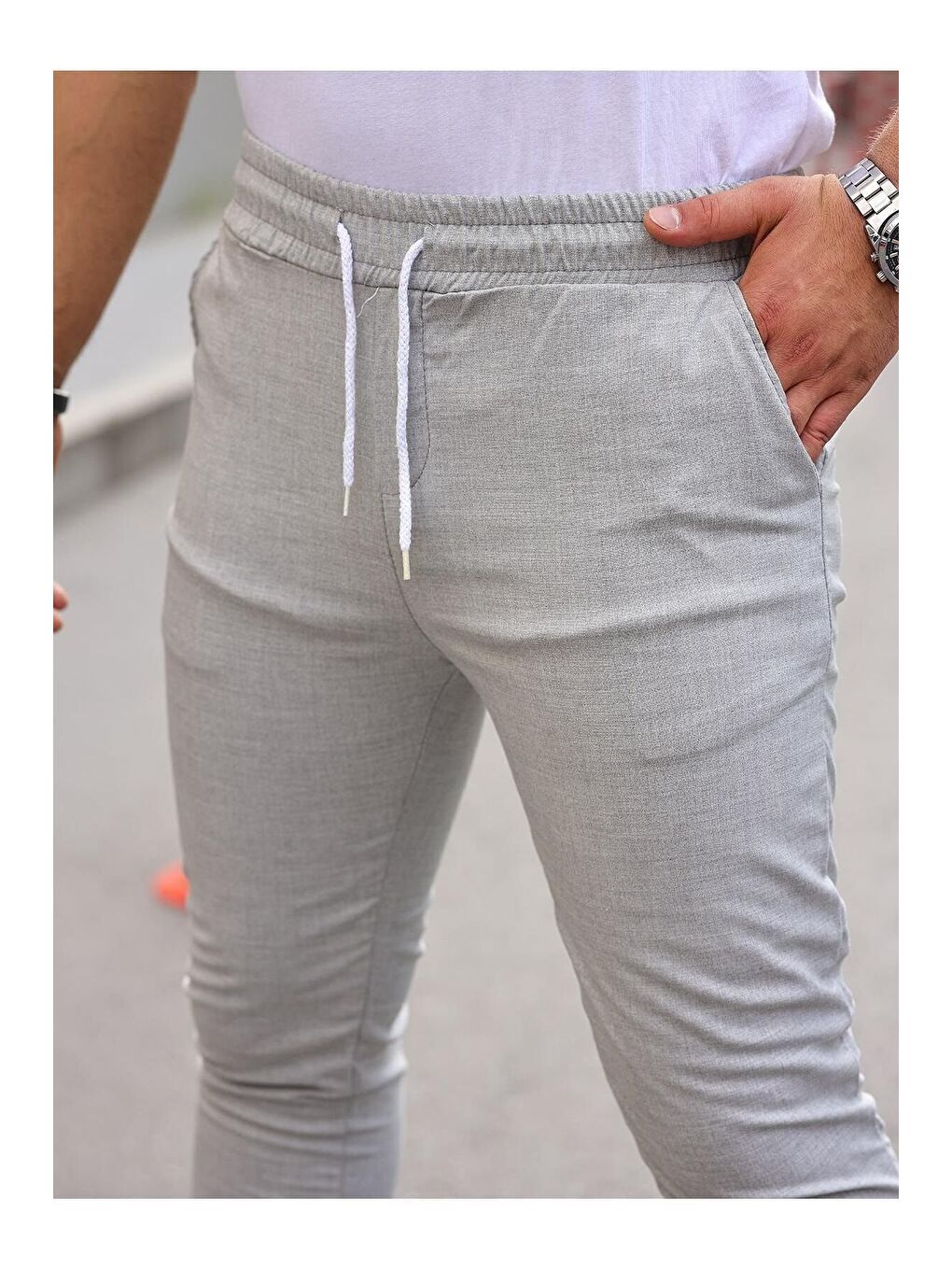 Beyaz Erkek Dar Kalıp Lastikli Paça Jogger Pantolon-1