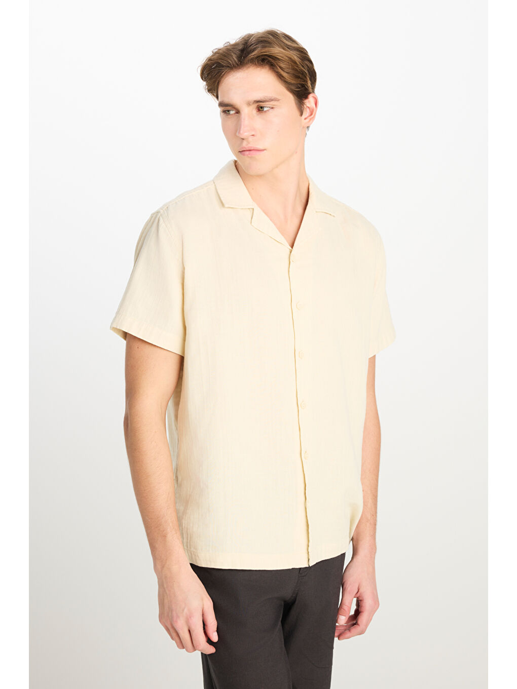 Beyaz %100 Pamuk Relaxed Fit Geniş Kesim Ekru Müslin Gömlek-1