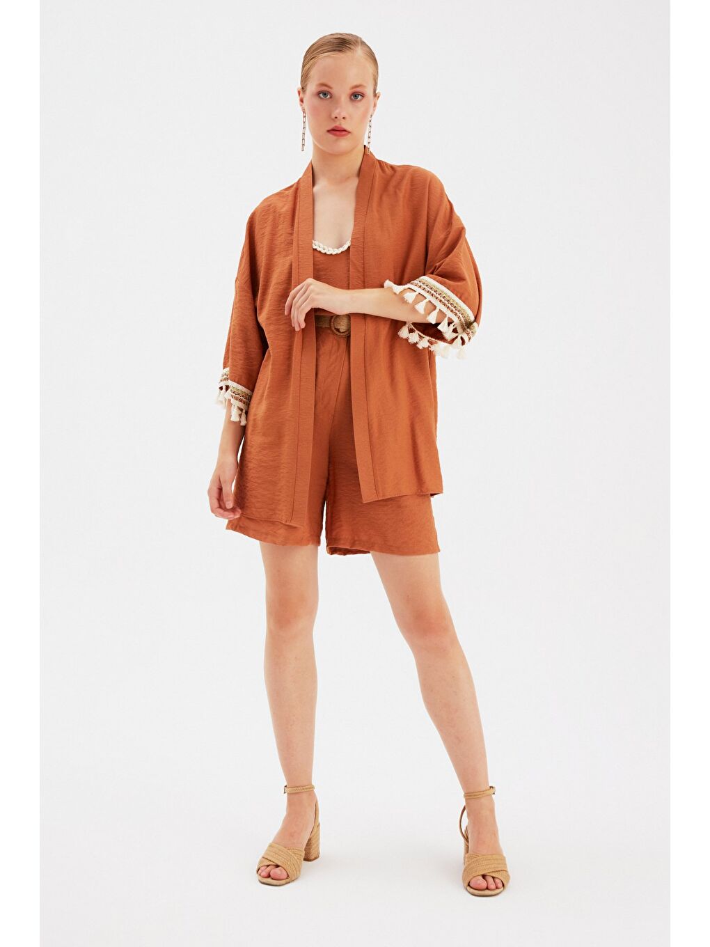 Kahverengi Kol Detaylı Salaş Keten Kimono - Taba-3