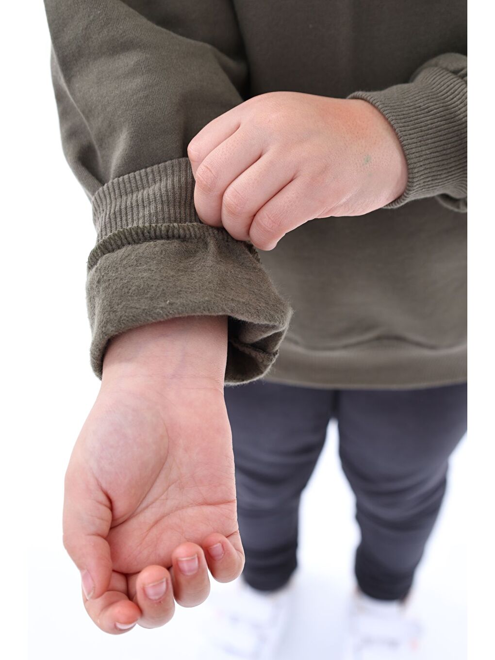 Haki Basic Bisiklet Yaka Şardonlu Çocuk Sweatshirt 3-10 Yaş Krem-1