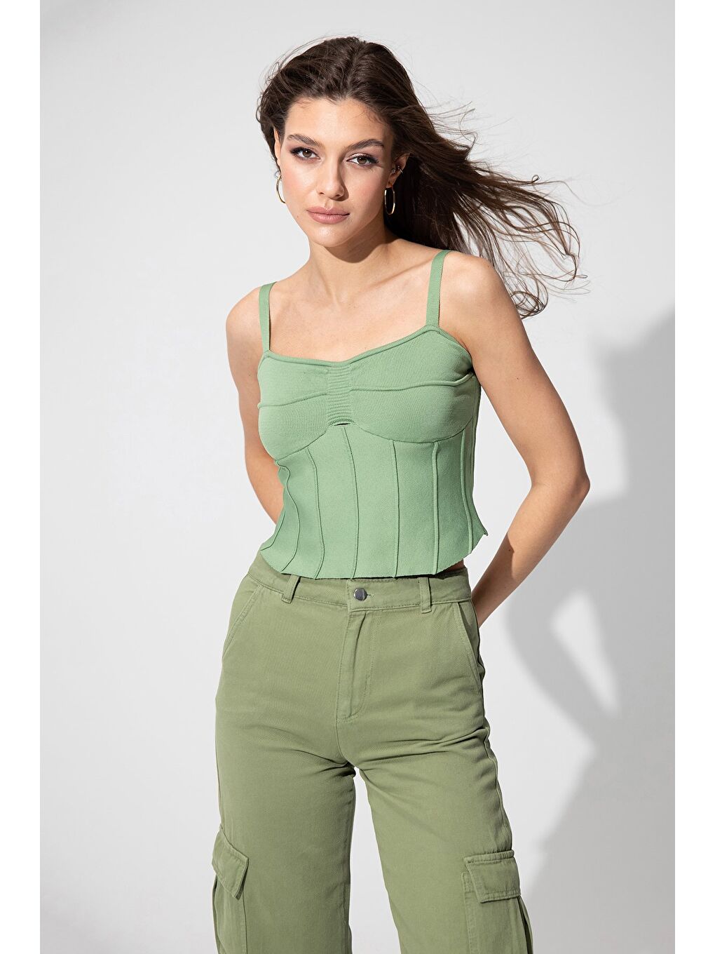 Yeşil Askılı Triko Korse-1