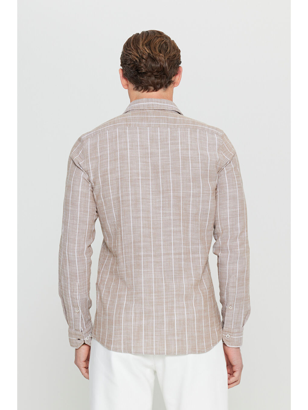 Bej Erkek Vizon-Beyaz %100 Pamuk Oxford Slim Fit Dar Kesim Klaisk Yaka Çizgili Gömlek-5