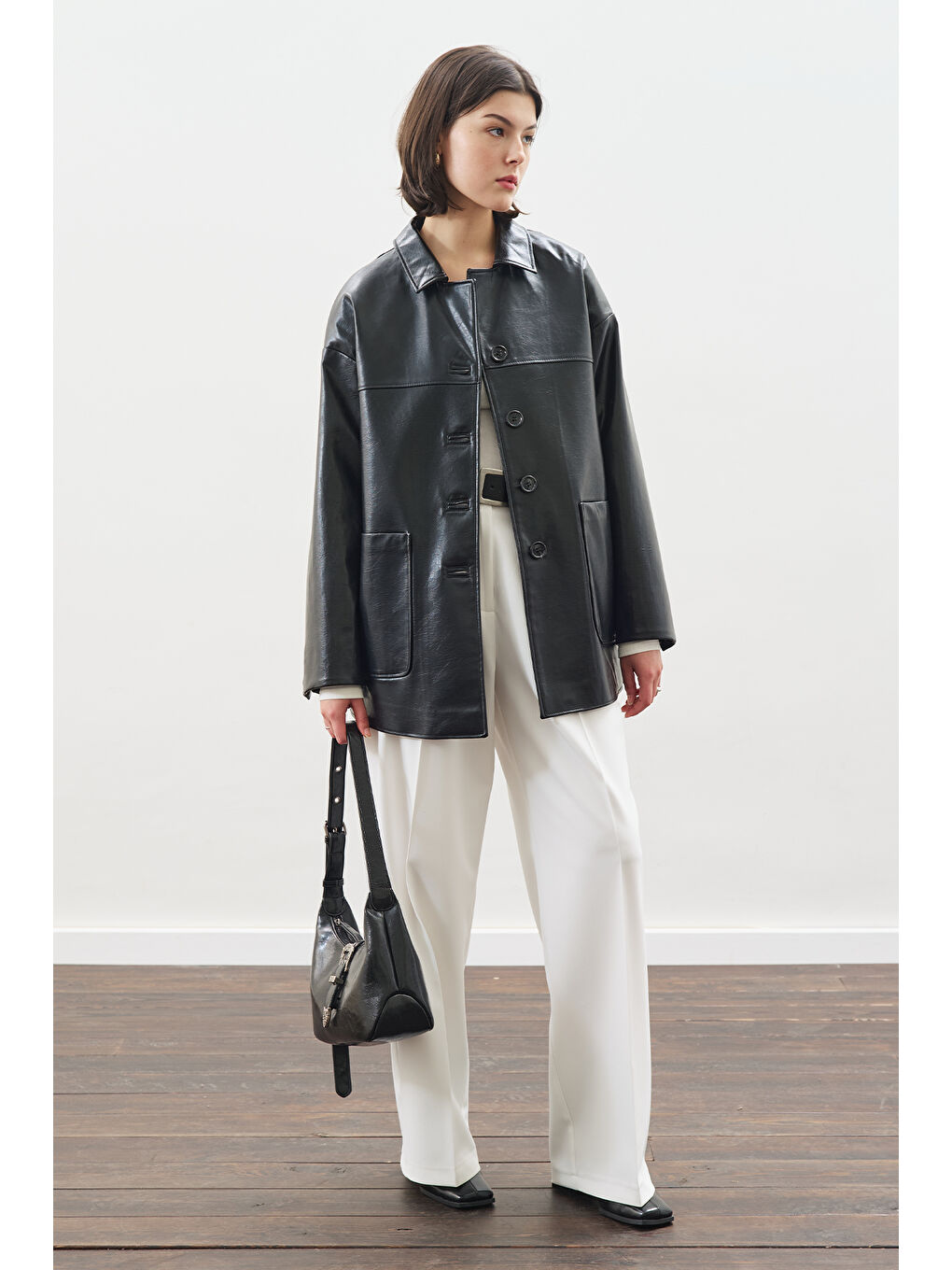 Klasik Kesim Deri Ceket Siyah-2