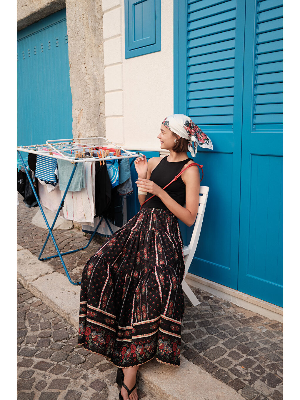 Beyaz Desenli Pamuklu Katlı Etek Alma