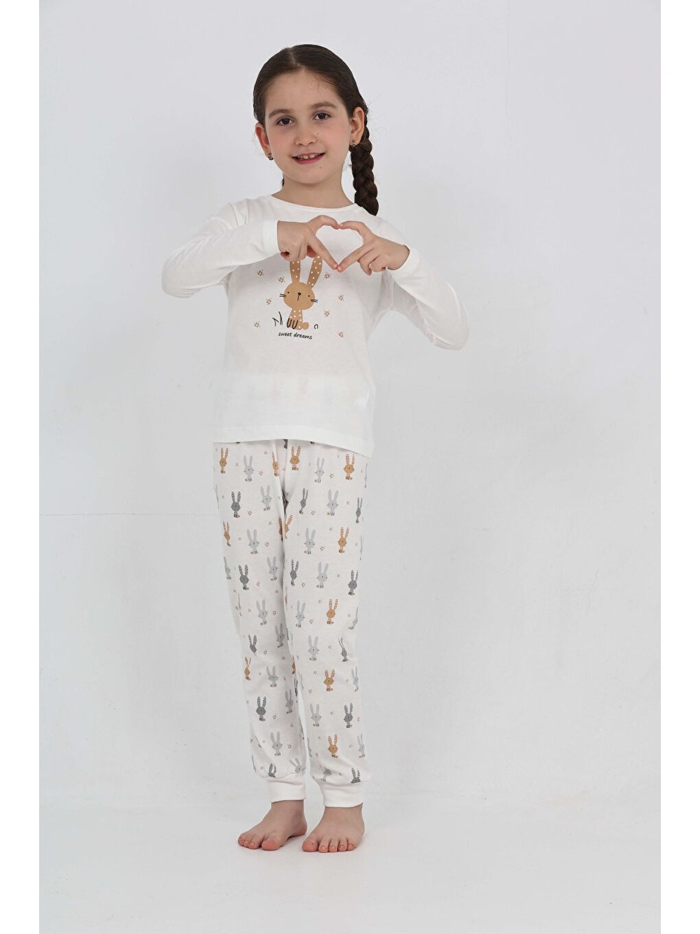 Ekru Kız Çocuk Tavşan Baskılı Pijama Takım-2