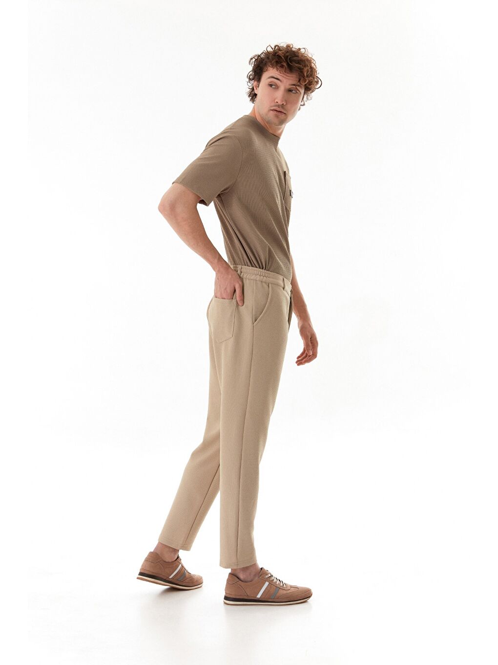 Bej Waffle Kumaş Cepli Jogger Pantolon-3