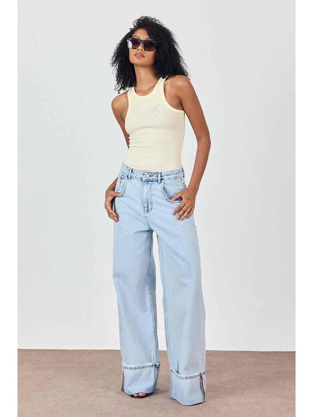 Sarı Halter Yaka Fiyonk Detaylı Atlet-2