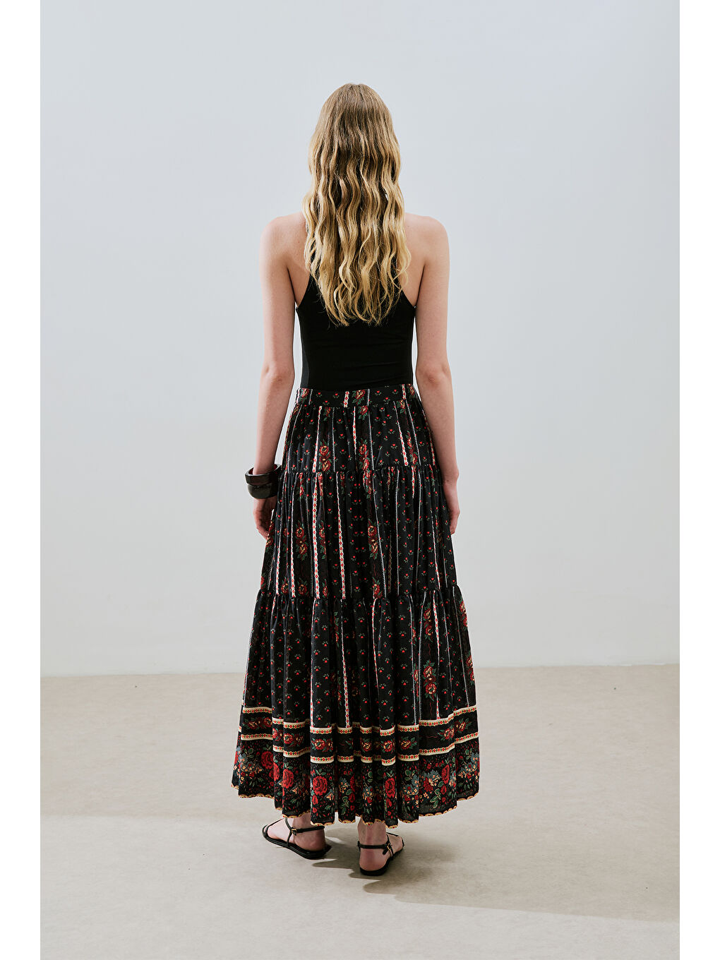 Beyaz Desenli Pamuklu Katlı Etek Alma-7