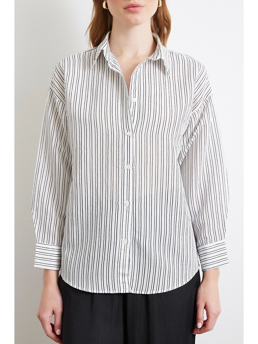 Simetrik Çizgili Gömlek Siyah-2