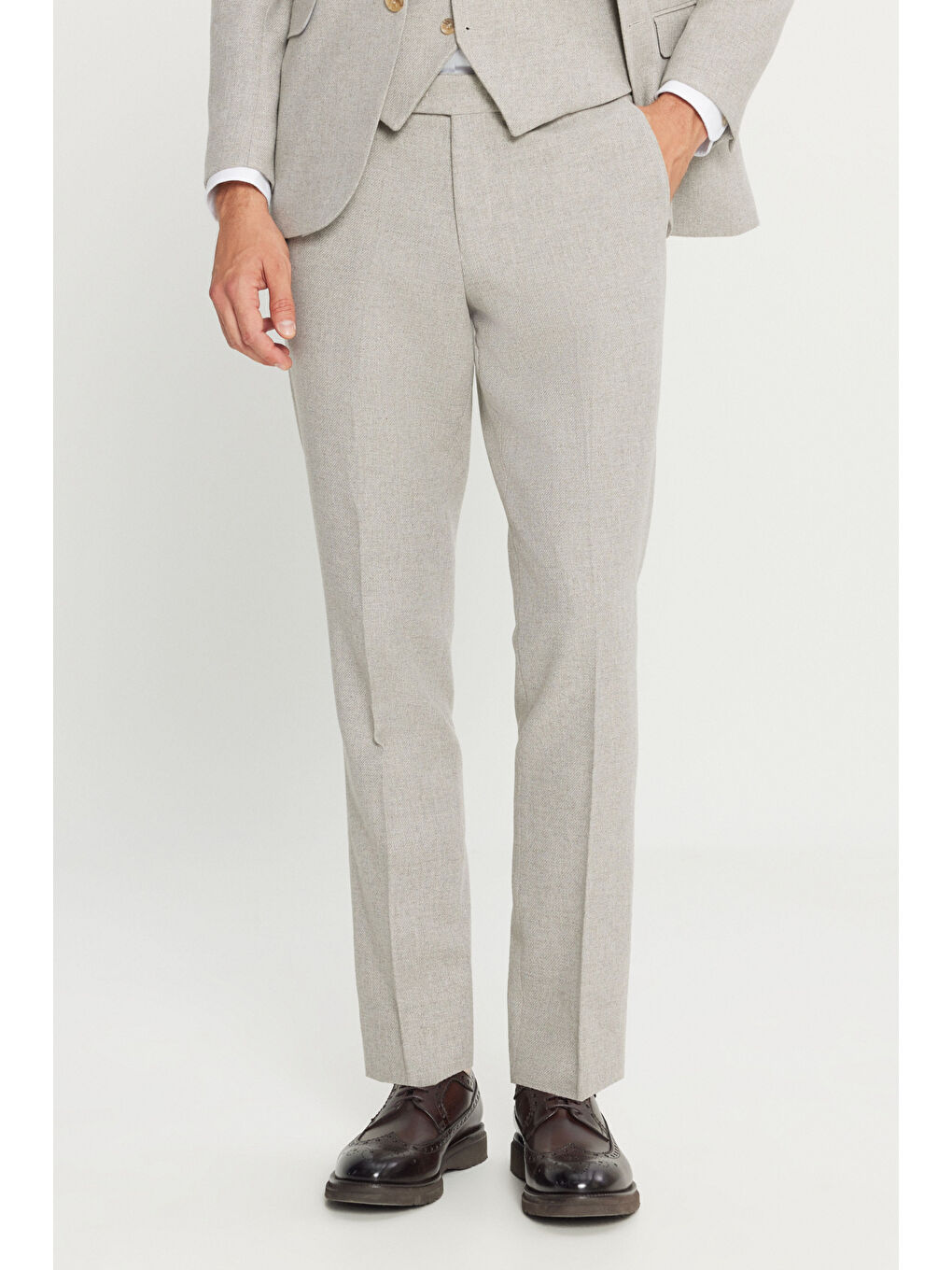 Erkek Bej Yünlü Slim Fit Dar Kesim Mono Yaka Kapak Cepli Yelekli Takım Elbise-3