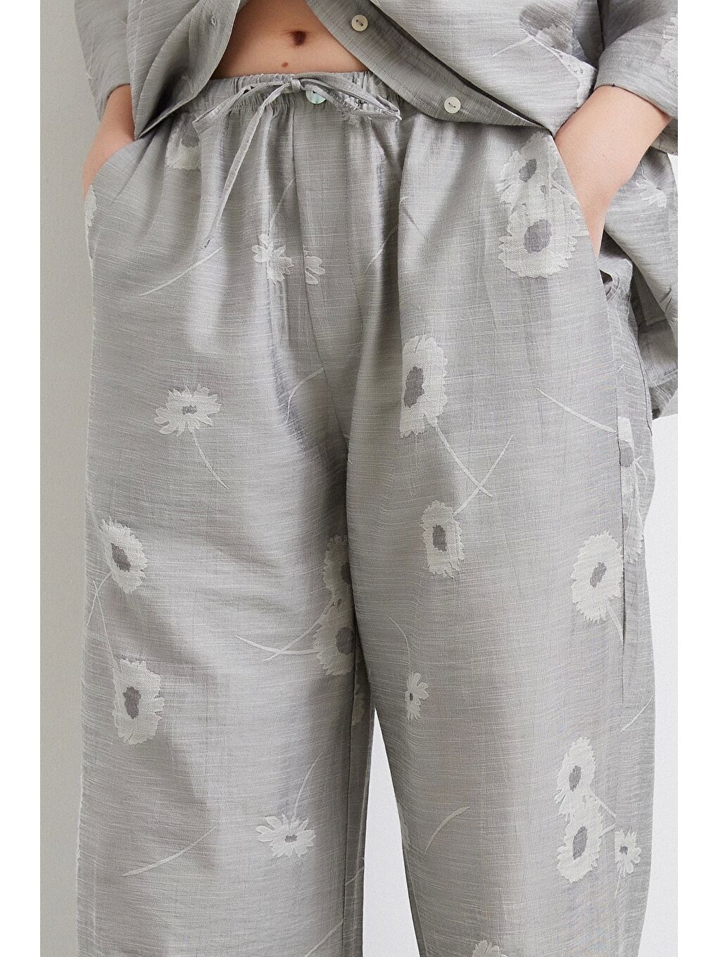 Arka Cepli Salaş Pantolon Gri-4