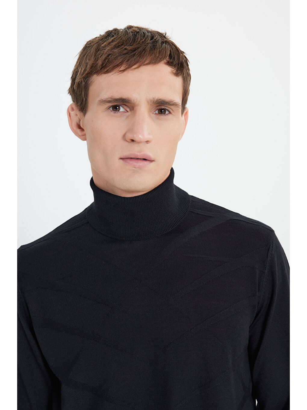 Erkek Siyah Standart Fit Normal Kesim Tam Balıkçı Yaka Triko Kazak-3