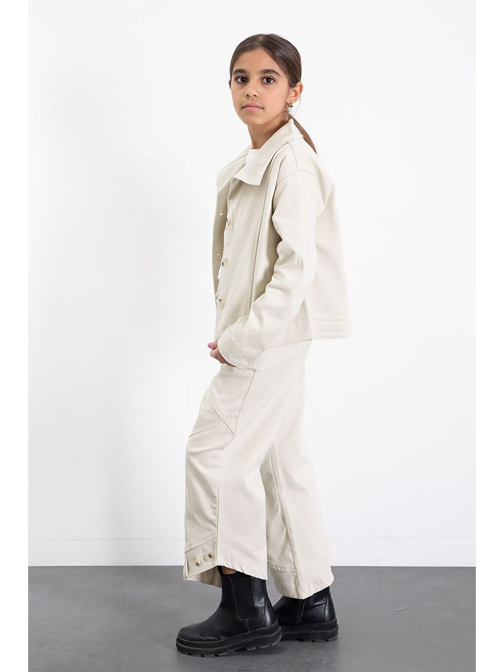 Ekru Krem Çift Düğme Detay Gömlekli Pantolonlu Kız Çocuk Gabardin Takım 23541-2