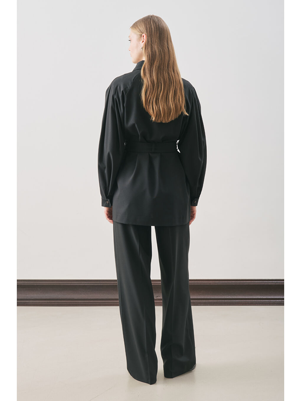 Geniş Kol Kemerli Gömlek Siyah-6