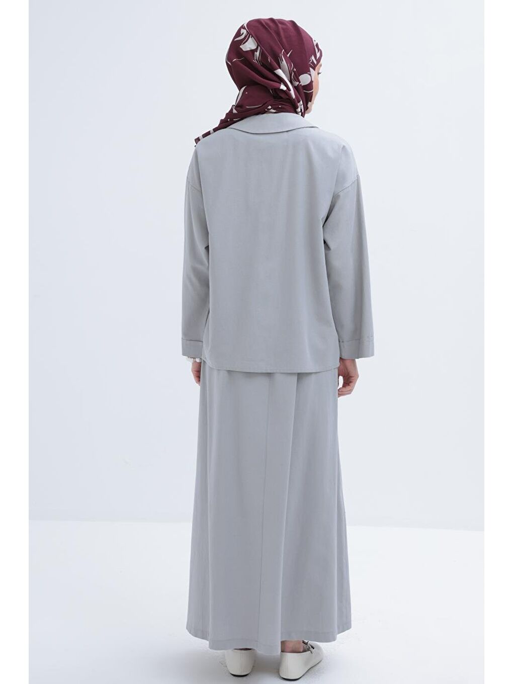 Gri-Bebe Yakalı Keten Etekli Takım-3