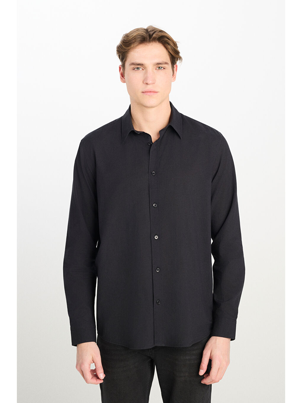 %100 Pamuk Regular Fit Normal Kesim Uzun Kollu Siyah Gömlek-1