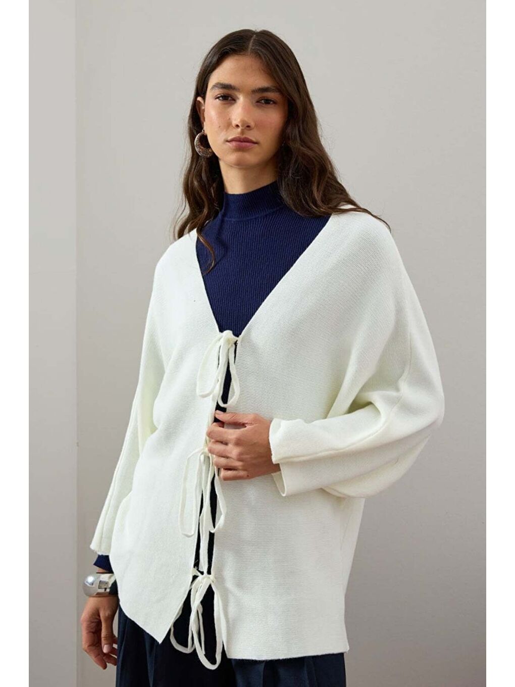 Ekru 3 Fiyonklu Triko Ceket-1