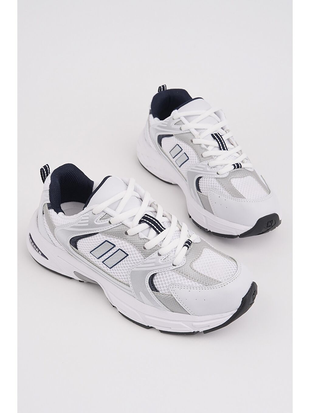 Beyaz SHİFT Kadın Kalın Taban Bağcıklı Günlük Sneaker Spor Ayakkabı-4