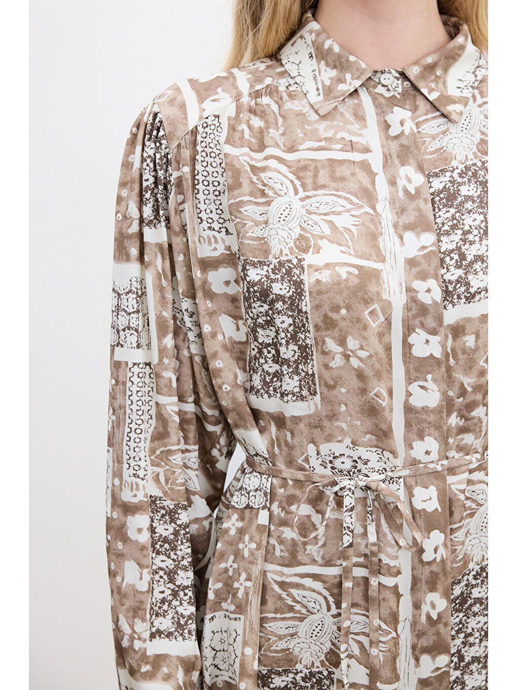 Kahverengi Kuşaklı Retro Tarz Gömlek Ilona-3