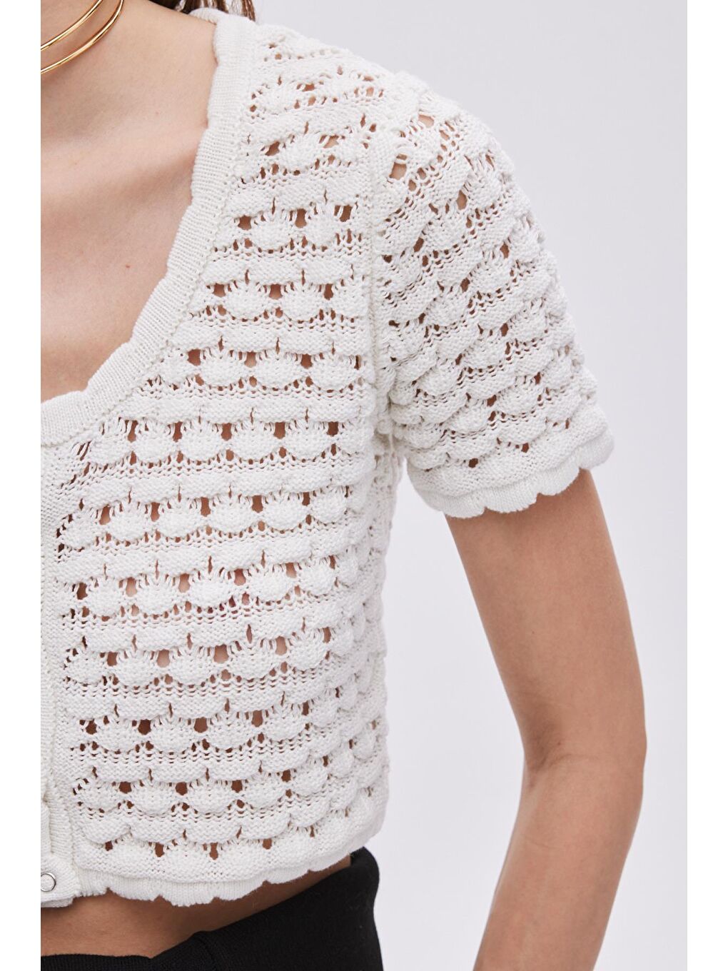 Ekru Çıtçıtlı Triko Crop Top-3