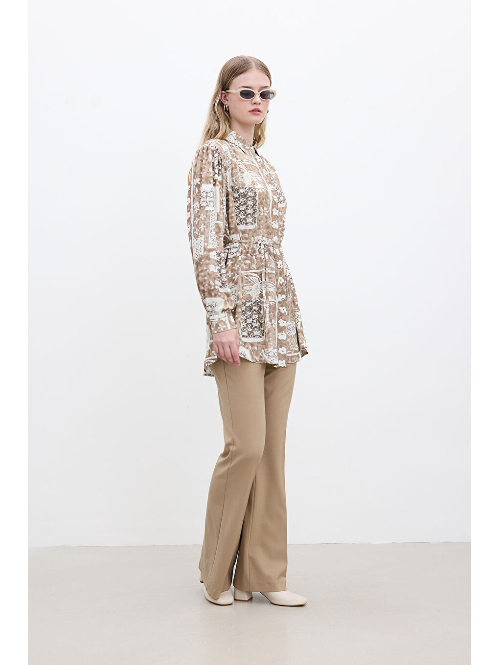 Kahverengi Kuşaklı Retro Tarz Gömlek Ilona-4