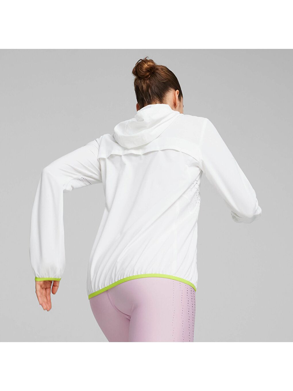 Beyaz RUN ULTRAWEAVE Kadın Koşu Ceketi-1