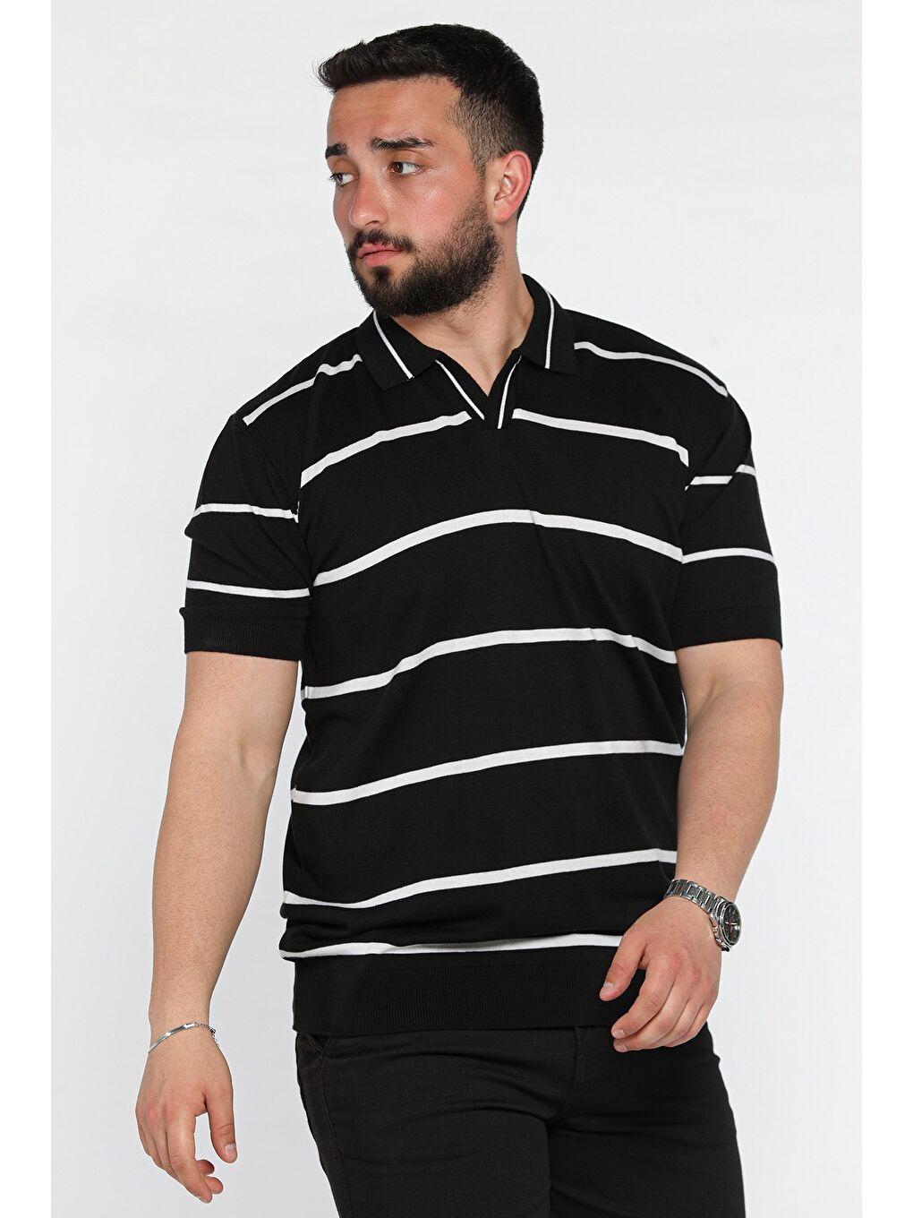 Siyah Erkek Polo Yaka Çizgi Desenli Triko Tişört-1