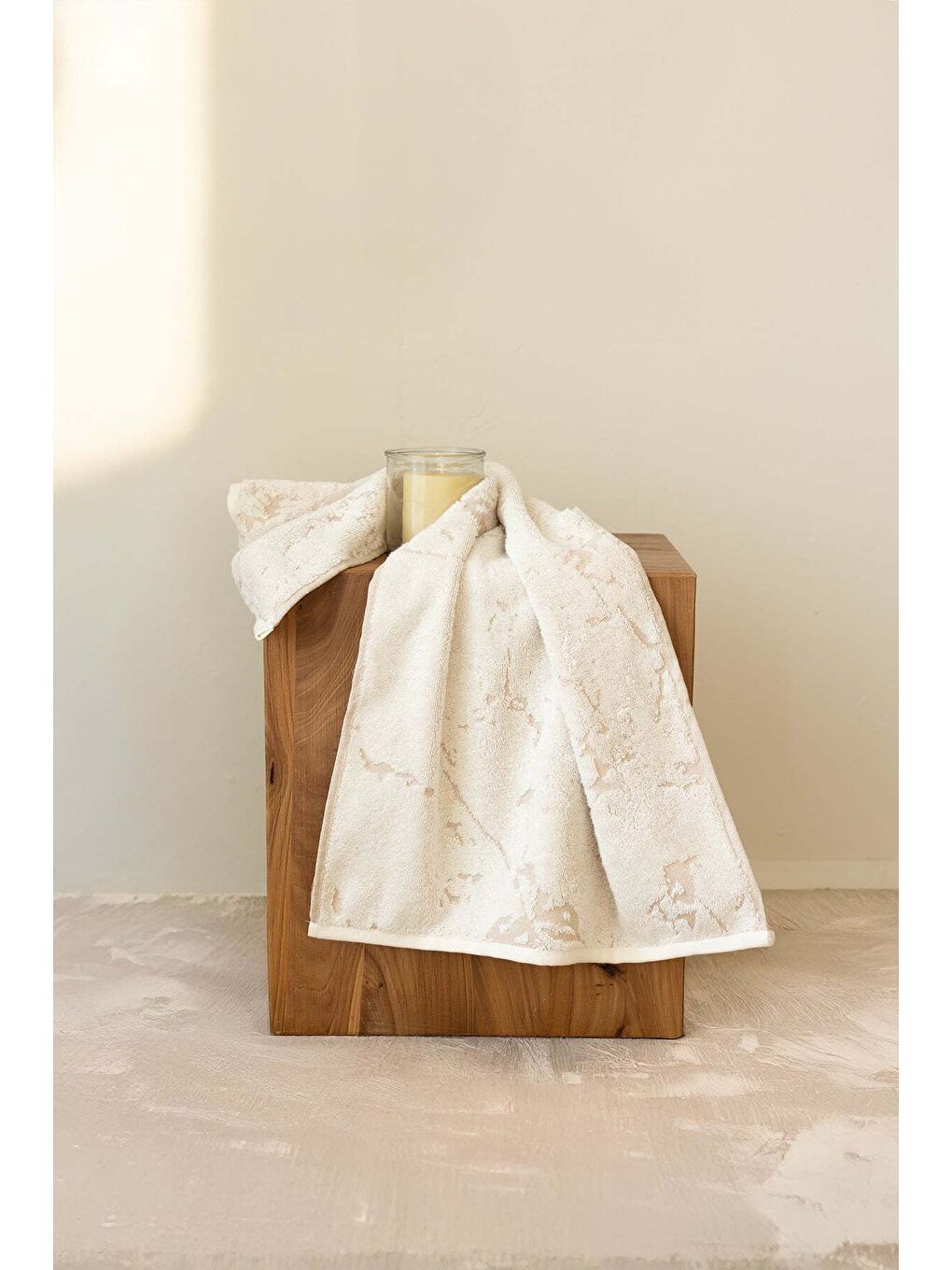 Ekru Marble %100 Pamuk Jakarlı El Havlusu 50x90cm Krem-1