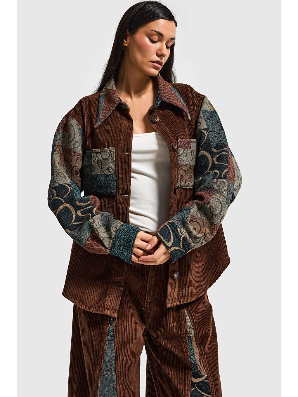 Kahverengi Kadın Kahve Etnik Desen 26w5-42 Oversize Fitilli Velvet Kadife Kumaş Tasarım Ceket-4