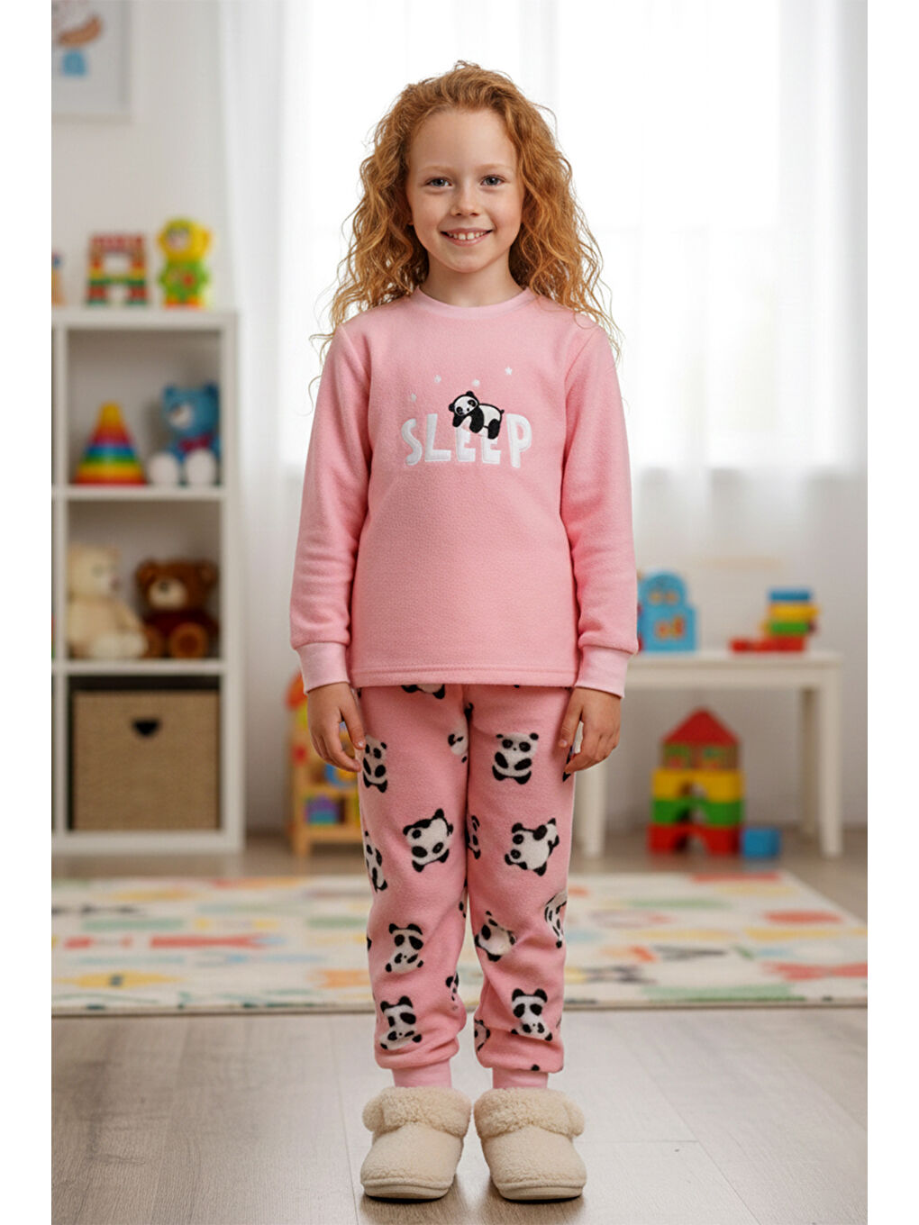 Kız Çocuk Kadife Polar Desenli Pijama Takımı 1679 Pembe02