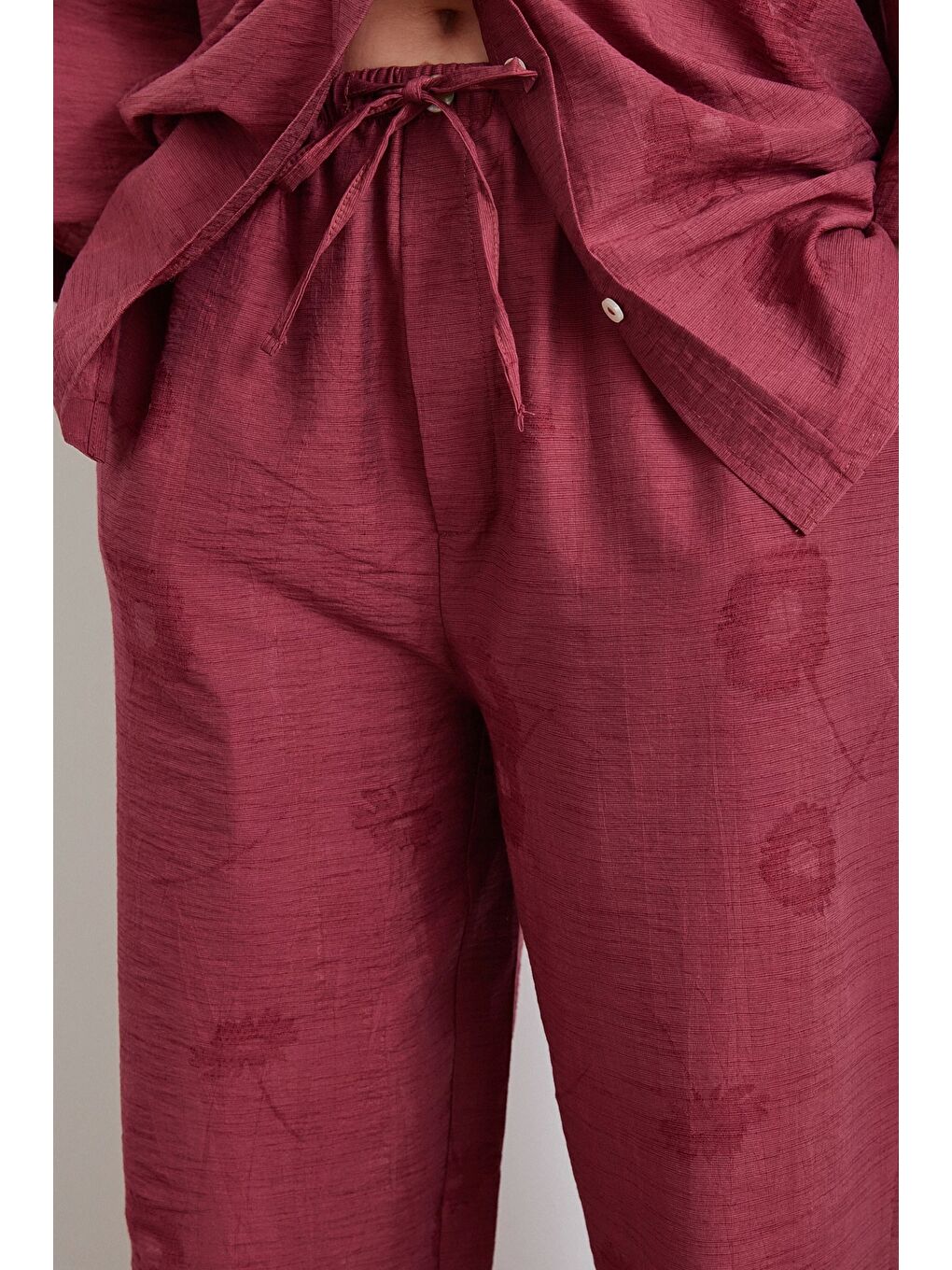 Arka Cepli Salaş Pantolon Bordo-4