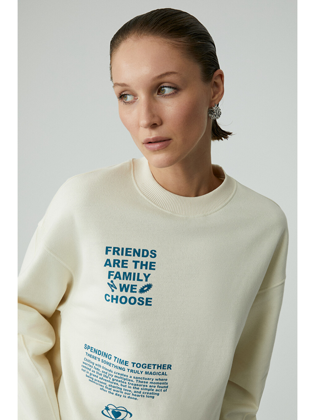 Modelıta Kadın Regular Baskılı Yuvarlak Yaka Ekru Sweatshirt Ekru Sweatshirt-4