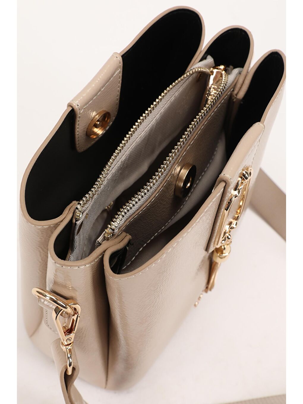 Bej Vizon Rugan Kadın Omuz Çantası 930126-4