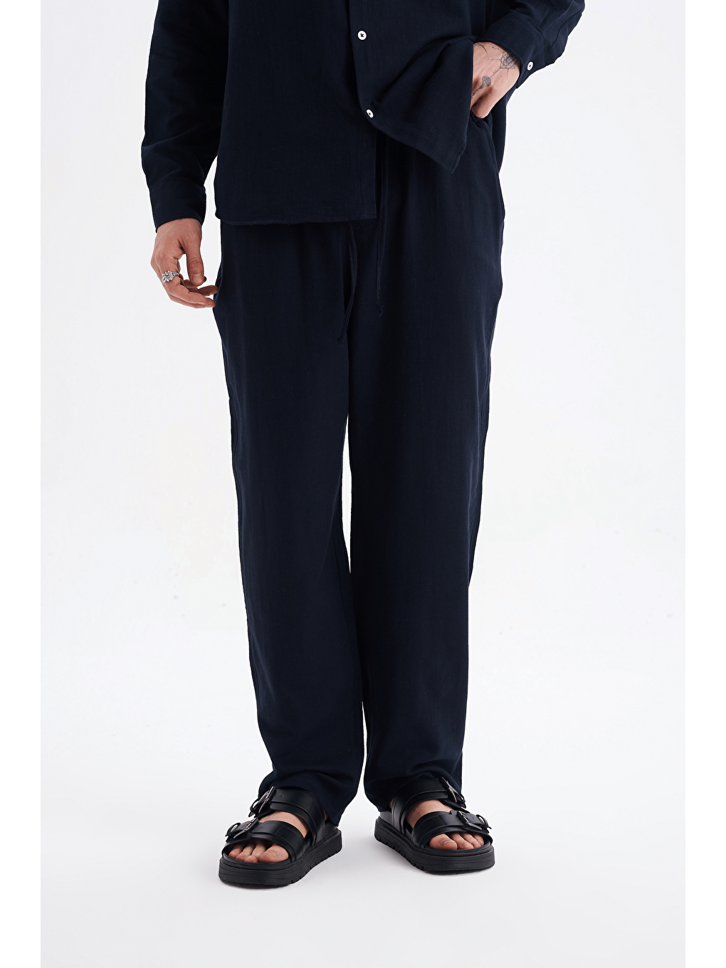 Erkek %100 Pamuklu Keten Görünümlü Pantolon Gömlek Takım Lacivert-2