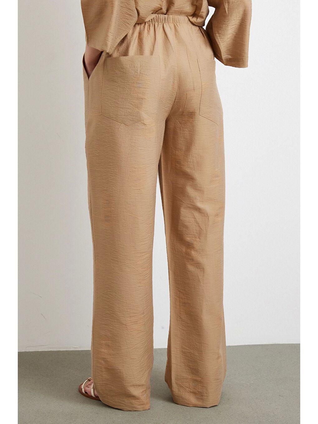 Karışık Arka Cepli Salaş Pantolon Kahve-3