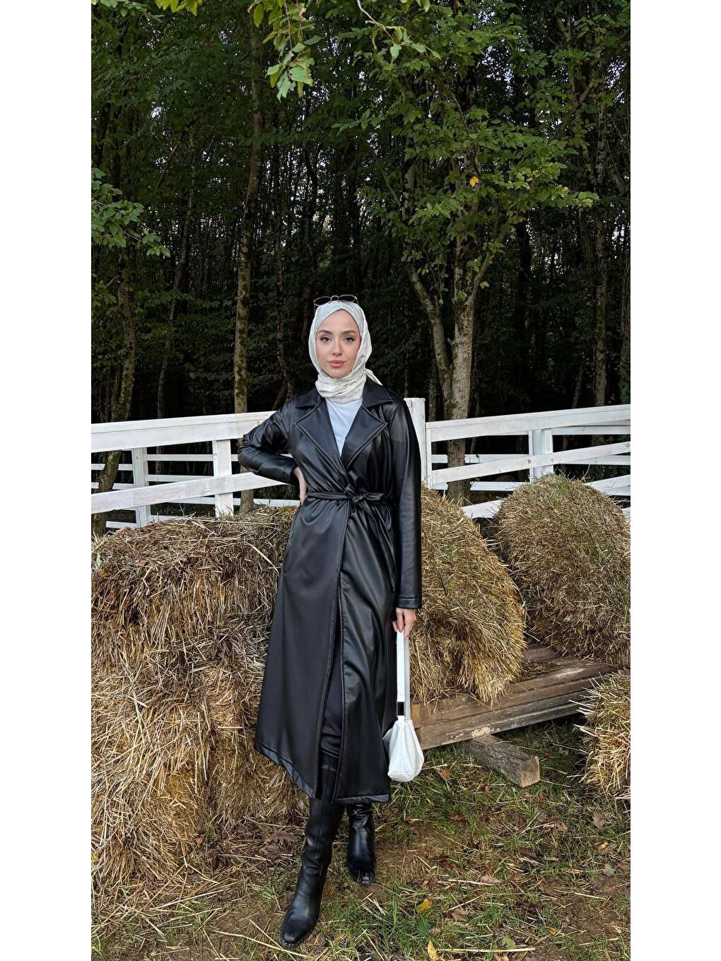 Siyah Kadın Belden Bağlamalı Balon Kol Deri Trenç