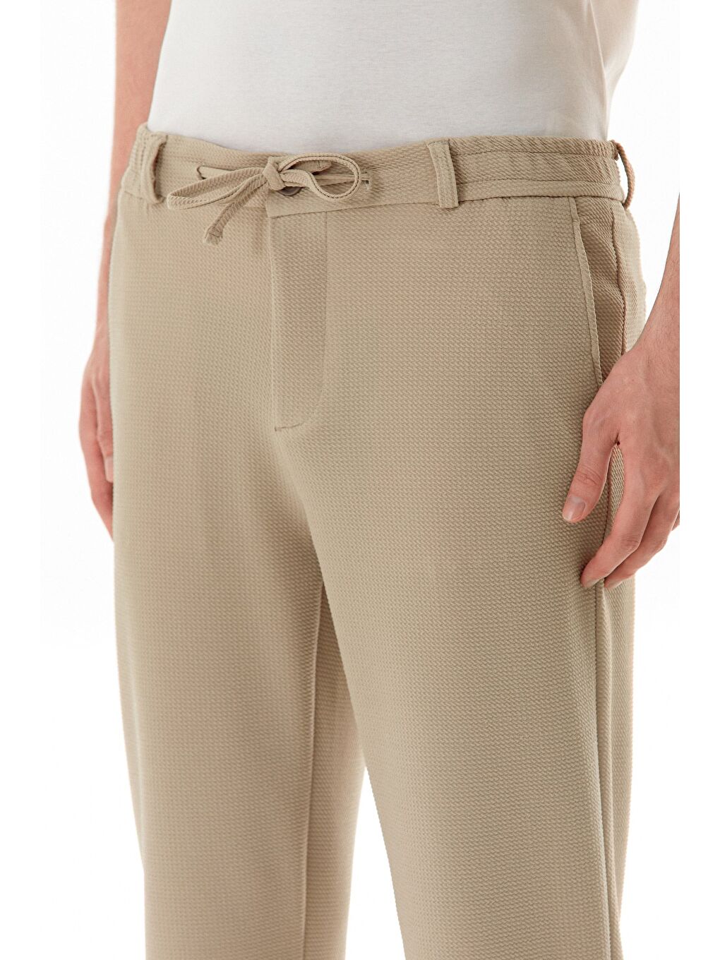 Bej Waffle Kumaş Beli Bağlamalı Jogger Pantolon-4