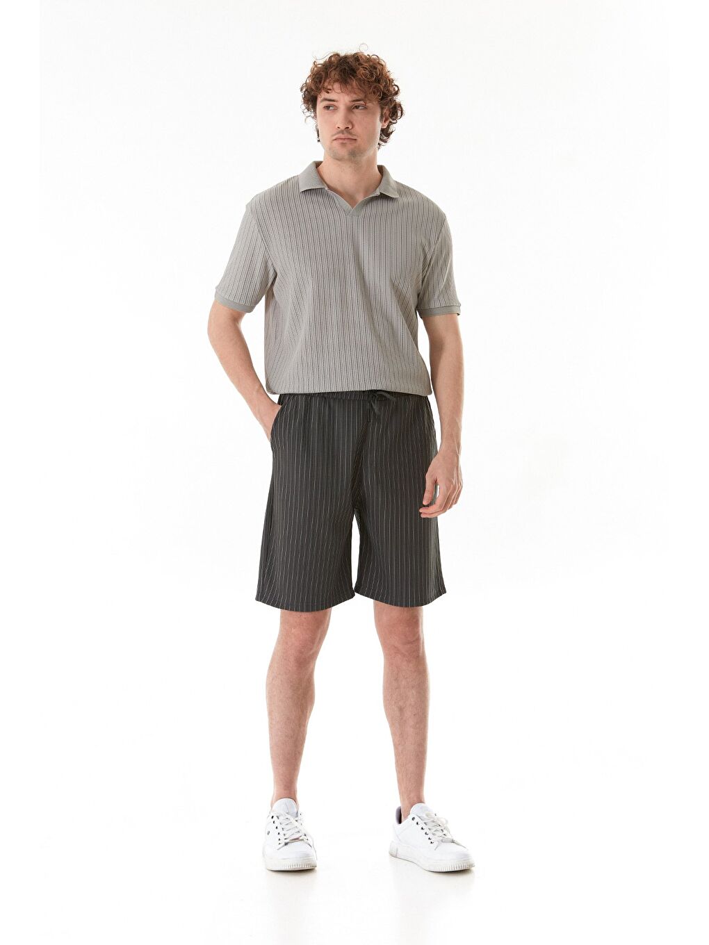 Gri Fitilli Beli Lastikli Şort-2