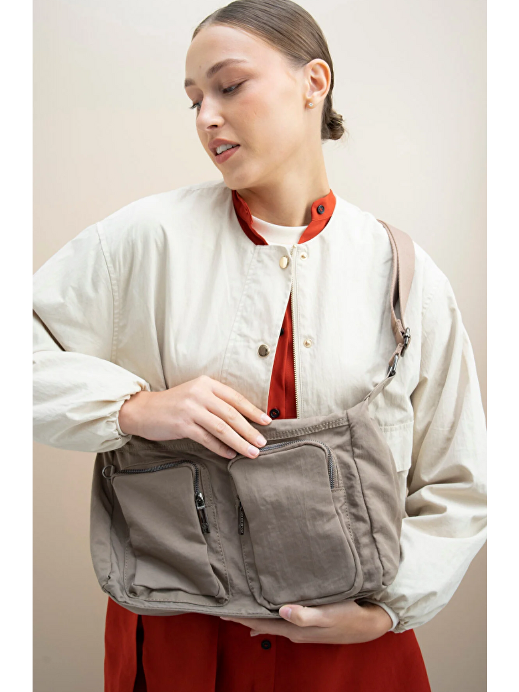 Bej Çift Gözlü Çapraz Askılı Kadın Çanta BYN2329-1