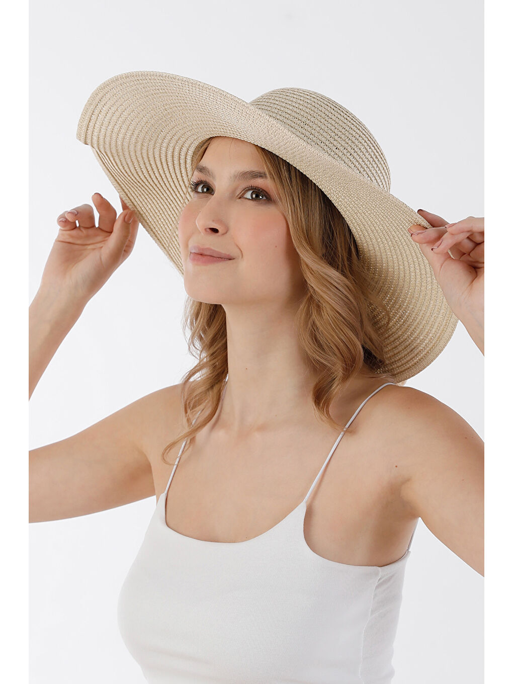 Bej Boncuklu Hasır Şapka-4