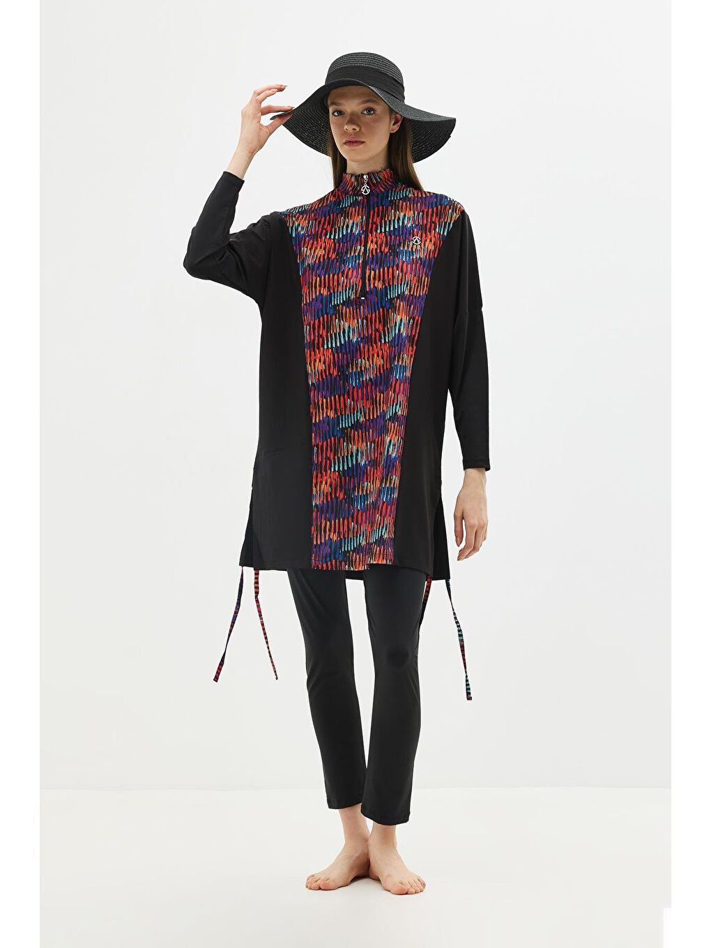 Desenli Rahat Kesim 4'Lü Tesettür Mayo 6052 Siyah-1